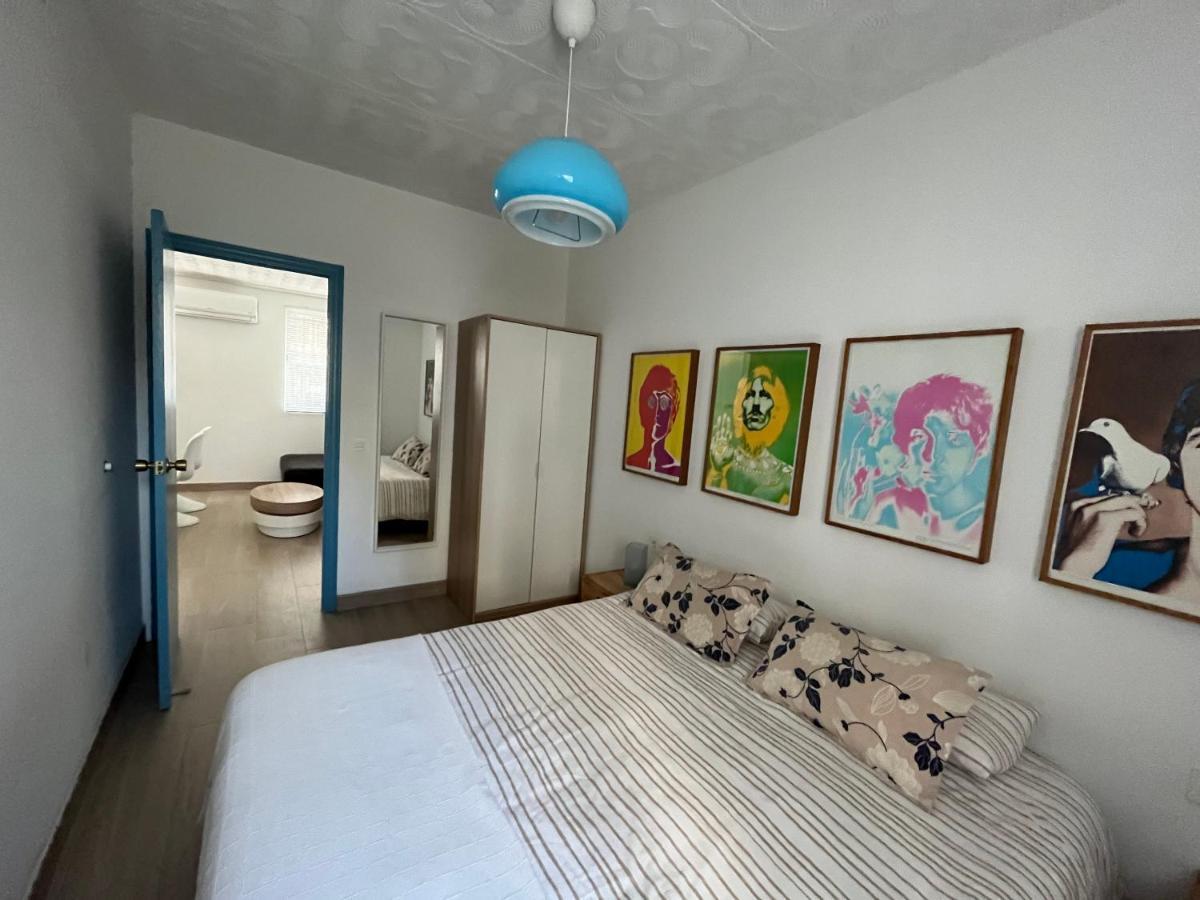Modernized 3-Bedroom Flat 500M To The Beach バレンシア エクステリア 写真