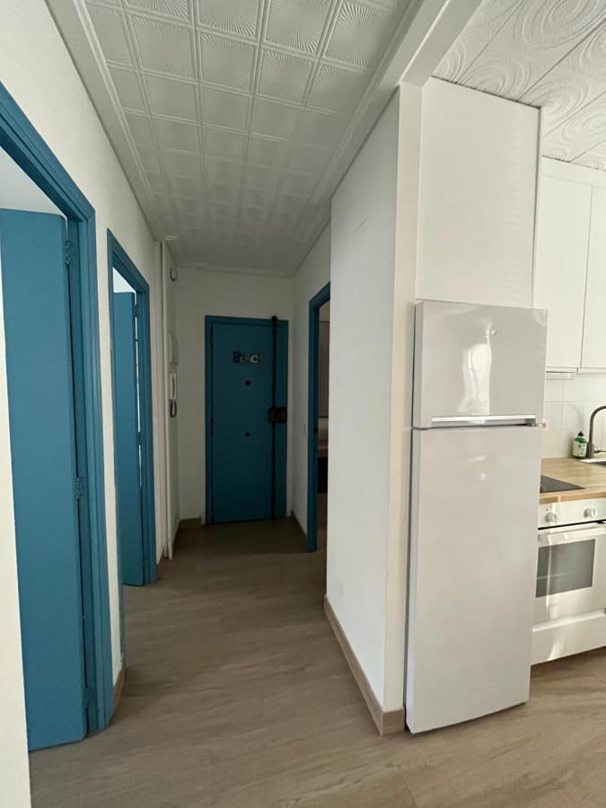 Modernized 3-Bedroom Flat 500M To The Beach バレンシア エクステリア 写真